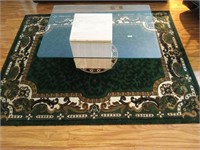 Beautiful green rug with pad