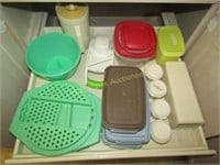 Lot of Tupperware & Containers