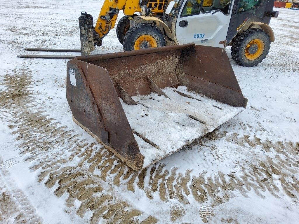 6&6 Auctions Farming & Heavy Equipment March 27-31 2023