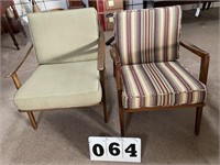 2 Chairs Cloth Wood Frame