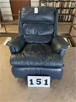 Recliner (small tear right arm)