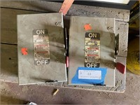 2 Murray General Duty Enclosed Switches