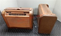 Philco Vintage 1940's Tube Radio