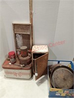 Toy metal fridge, metal  picnic container (4)