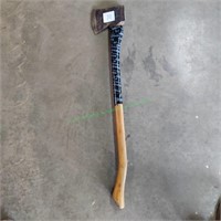 Single Bit Axe