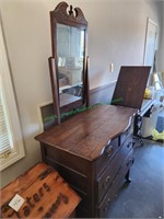 Antique Dresser W/Mirror 4 Drawers