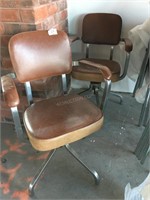 Lot of 2 Vintage Swivel Chairs