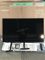 Samsung Crystal UHD 43" TV /Remote & Cord