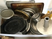 FRY PAN BAKING PANS AND MORE
