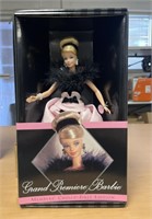 Grand premiere Barbie / Barbie doll in box