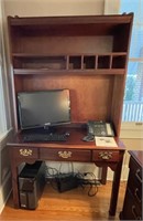 Desk with Hutch