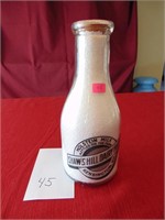 Shaw's Hill Dairy Farm Bottle