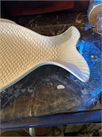Glass And Ceramic Fish Plates Lot