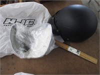 Medium Motorcycle Helmet w/ Visor & Flip-up Shield