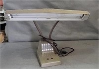 Dazor Model 1000 Desk Lamp