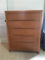 5 drawer chest of drawers Showers Furniture IN