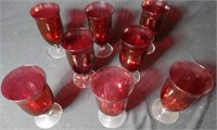 RED STEMMED GLASSES (O)