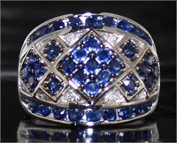 Elegant 3.55 ct Sapphire & Diamond Ring