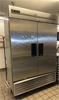 Stainless True 2 Door Commercial Refrigerator +Key