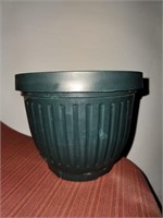 Plastic Pots for Plants with Drainage