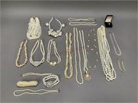 Assorted lot of Pearl Jewelry