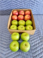 16 faux apples