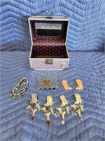 Assorted horse and Cowboy theme jewelry with