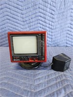 Vintage GPX The Private TV 4.5 in portable mini