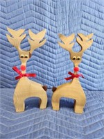 Custom-made wooden reindeer figurines