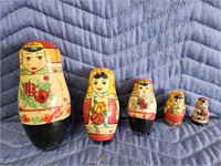 Set of 5 Russian wooden nesting dolls