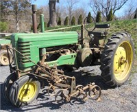 John Deere B Tractor w/Cultivators