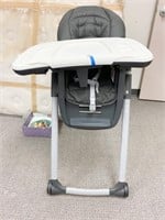GRACO BOOSTER TRAY HIGHCHAIR