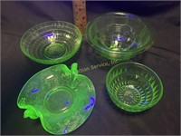 Uranium green depression glass - bowls & bird