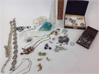 Costume jewelry lot with silver jewelry, pearls,