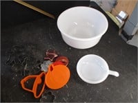 Mixing Bowl & Cookie Cutters