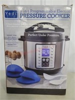 Yedi pressure cooker, appears unused