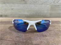 Rawlings sunglasses- small scratch