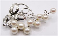 VINTAGE STERLING BROOCH WITH FAUX PEARL