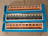 (3) Marlin Train Cars In Boxes