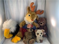 Lot of various sized Plushies (5)