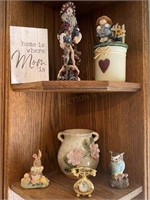 Sign, Figurines & Jars