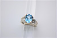 10k White Gold Blue Spinel Diamond Ring