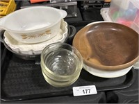 Pyrex Dishes and Bowls.