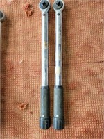 Lot of 2 torque wrenches