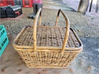 Nice Large Picnic basket