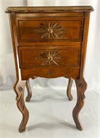 Small 2 drawer table