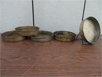 25 ROUND BAKING PANS APPROX. 8' X 2"