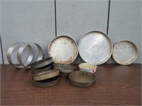 BIN OF ASSORTED PASTRY PANS & CAKE RINGS