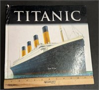 BOOK-TITANIC