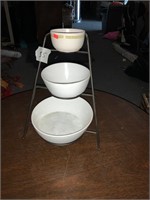 Bowls with stand